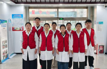 枣庄科技职业学院开展温馨医疗志愿服务活动