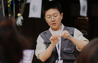 27岁女博士肄业创办全女工维修公司，700余单无差评打破性别偏见