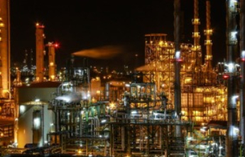 霍尔木兹海峡“锁喉”效应发酵，亚洲乙烯价格暴涨