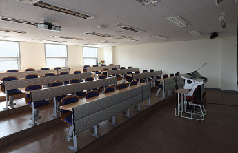 招生持续不足，韩国部分地方大学面临经营困难