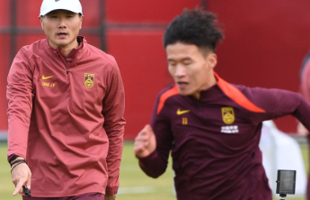 首秀就面临高水平热身赛，国足新帅邵佳一准备好了吗？