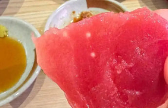 寿司郎回应金枪鱼吃出异物事件:未检出寄生虫