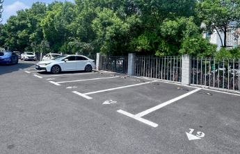 多地宣布清明假期部分机关内部停车场免费供社会车辆临时停放