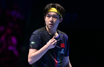 热闻|王楚钦3-0约内斯库，收获乒乓球世界杯小组赛开门红！