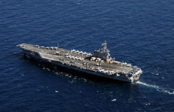 “布什”号起航，美军或在中东部署第三艘航母