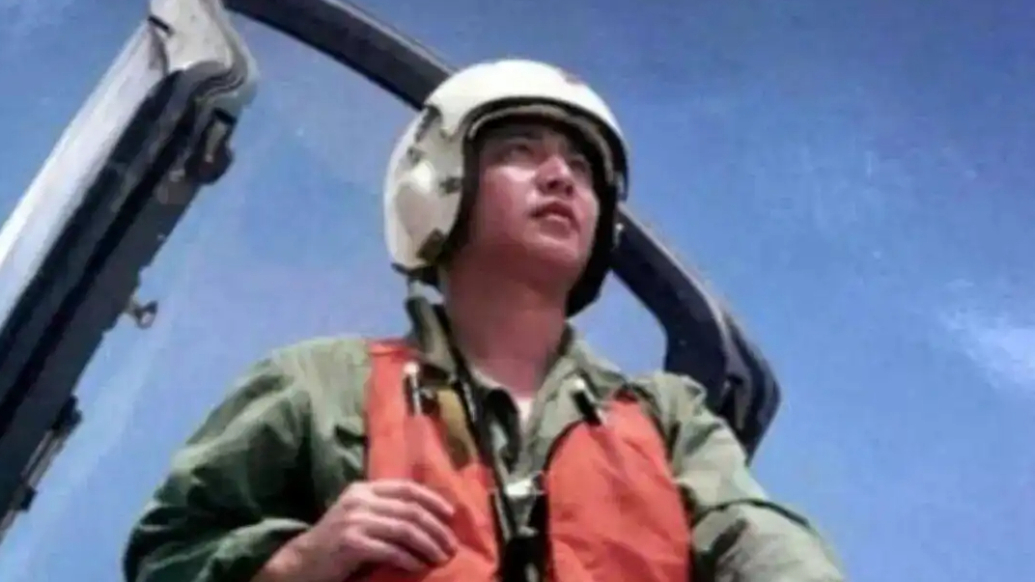 呼叫81192，甲板已清空，等你返航！