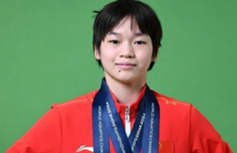 全红婵落泪引关注，饭圈不能成为捧杀棒杀的怪圈