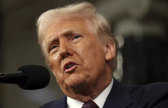 特朗普：结束对伊战事或“两三周”，对霍尔木兹海峡“不负责”