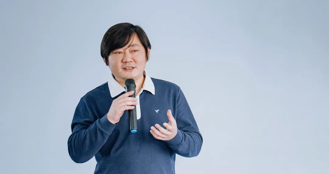 张雪回应禁止新手买820RR摩托 宏昌科技“二连板”后紧急发声