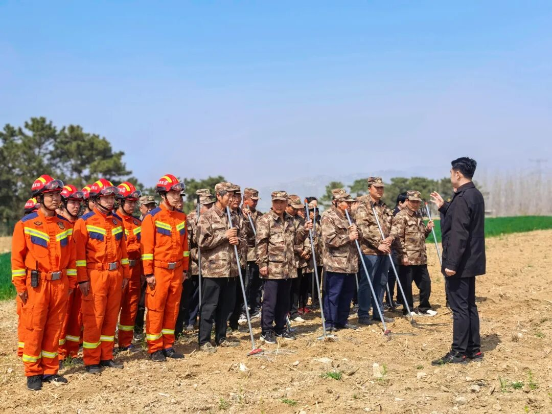 检验应急响应能力，兰山区组织开展森林火灾扑救实战演练