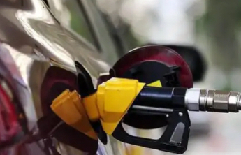 三大关键变量影响国际油价走势