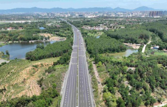 山东交警：预计清明假期首日高速车流量将达峰值