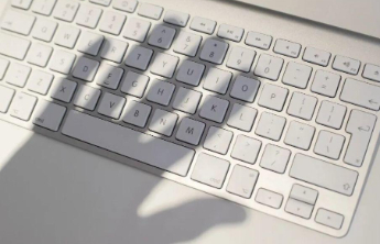 工信部：有攻击者利用针对苹果产品漏洞实施网络攻击，可窃取信息等