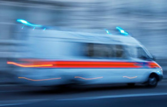 重庆广阳岛一飞行器坠落，机上两人受伤