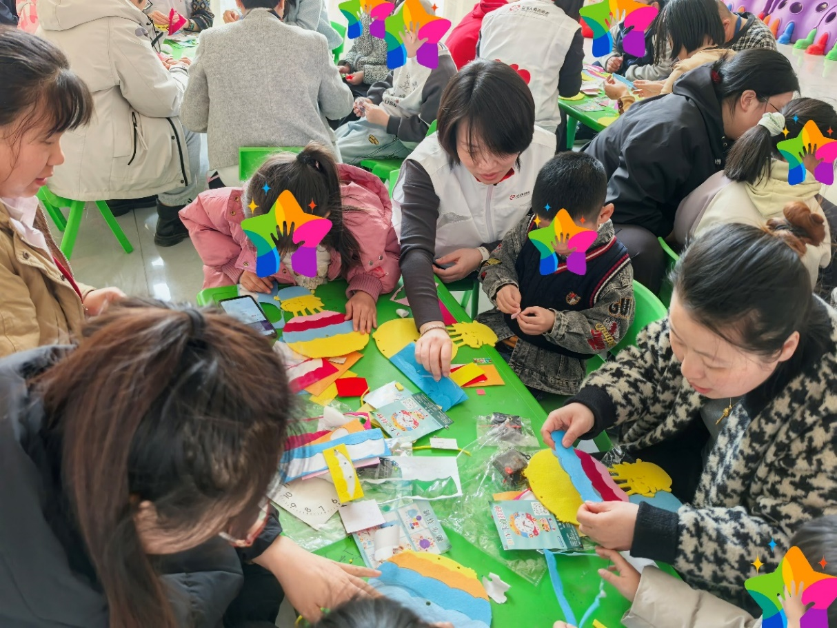 百年人寿烟台中支开展“以爱为钟 守护星光”公益活动