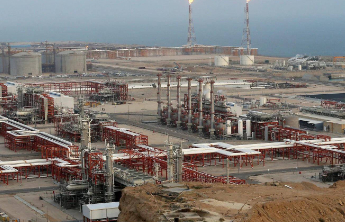 伊朗布什尔省石油化工设施遭袭