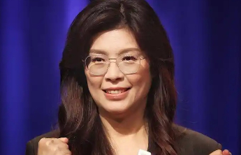 郑丽文一行在北京参访了解人工智能发展，感叹两岸合作对人类贡献将不可限量