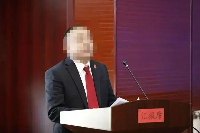 法官办公室猥亵离婚案女子？司法权威不容“动手动脚”