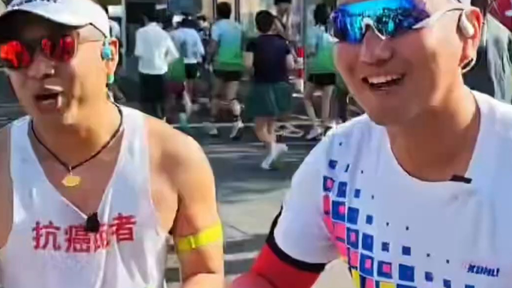 果然视频｜抗癌跑者王凯在长岛完成第30场“奔跑”