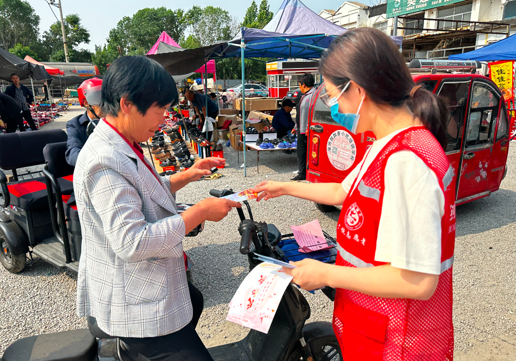 广饶县稻庄镇：反邪宣传“零距离” 平安守护在身边