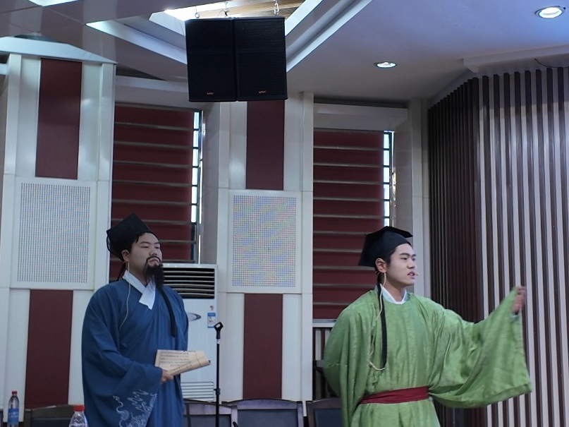 青岛理工大学“书香致远”诵读大赛打造“书香里的思政课”