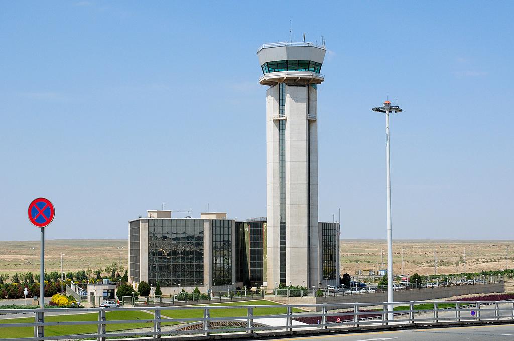 伊朗德黑兰机场恢复国际航班