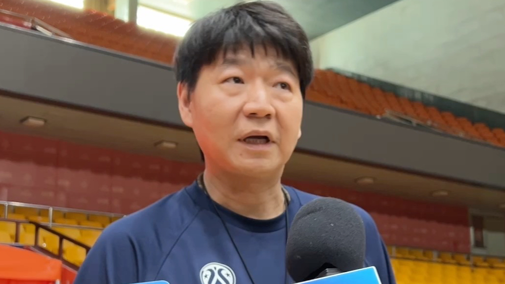 果然视频|邱彪：高诗岩的膝伤有些严重，希望球迷们多一些包容