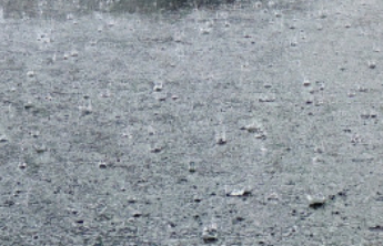 受暴雨天气影响，广东地区部分铁路列车停运