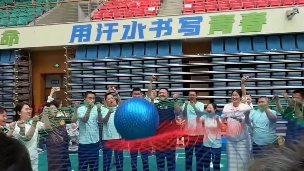 果然视频｜从唯唯诺诺到放开自我，一场运动会让特殊儿童走出孤岛
