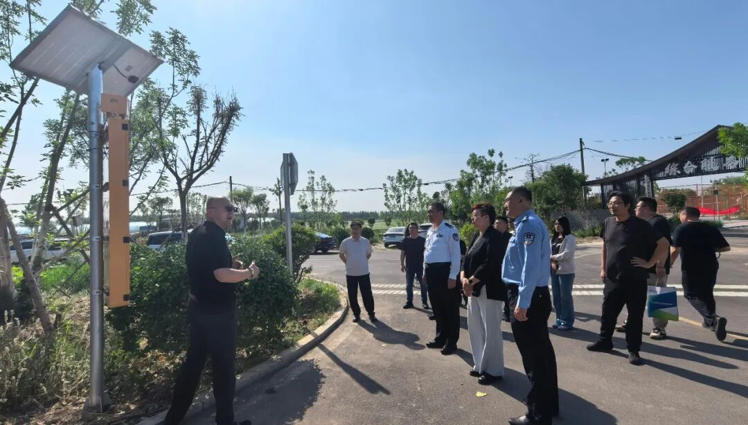 滨州保险业举办道路交通隐患共治捐赠设施交接仪式