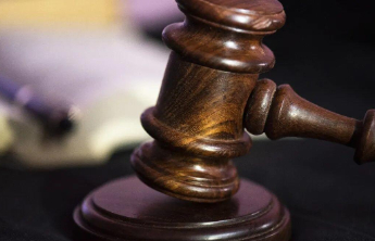 男子意外离世留下27万元逾期贷款，银行起诉家属还款，法院判了