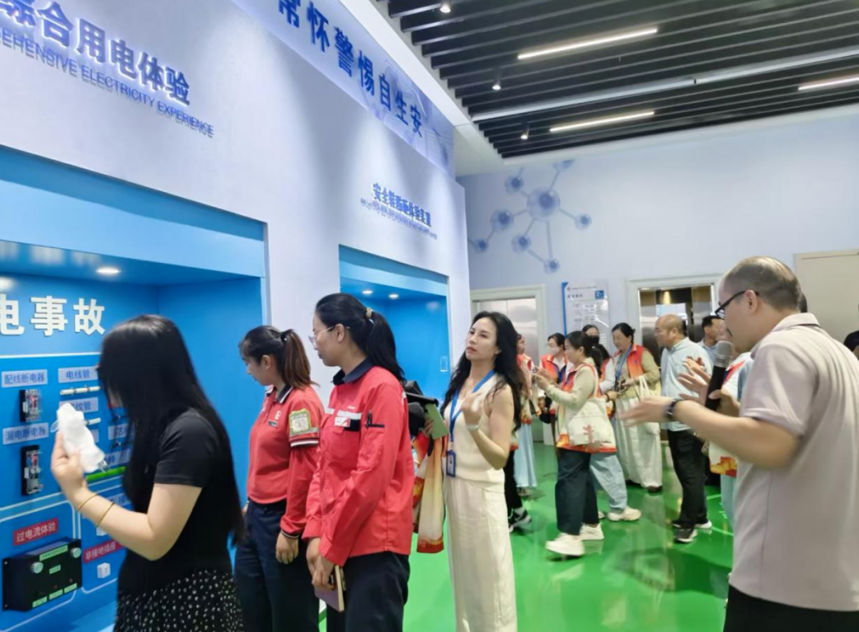 东营港经济开发区开展“安全宣传咨询日”活动