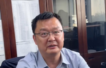 自购10亿token月费20多，副局长手搓小程序凭啥获力挺