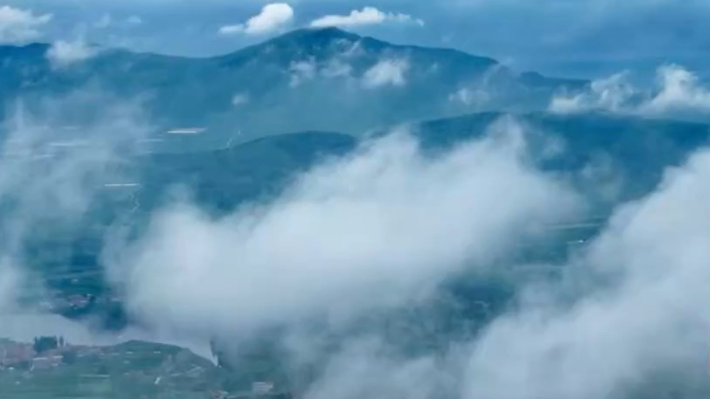 天气情报站|壮观！临沂蒙山云海上线！山峦叠嶂云雾翻涌似仙境