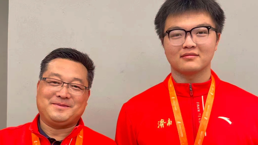 果然视频|获男子甲组铅球冠军，王向福：最后一投反超特别兴奋！