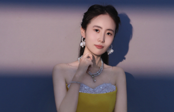 多才善艺，温柔活泼！00后小姐姐期待在千佛山相亲会与你相遇