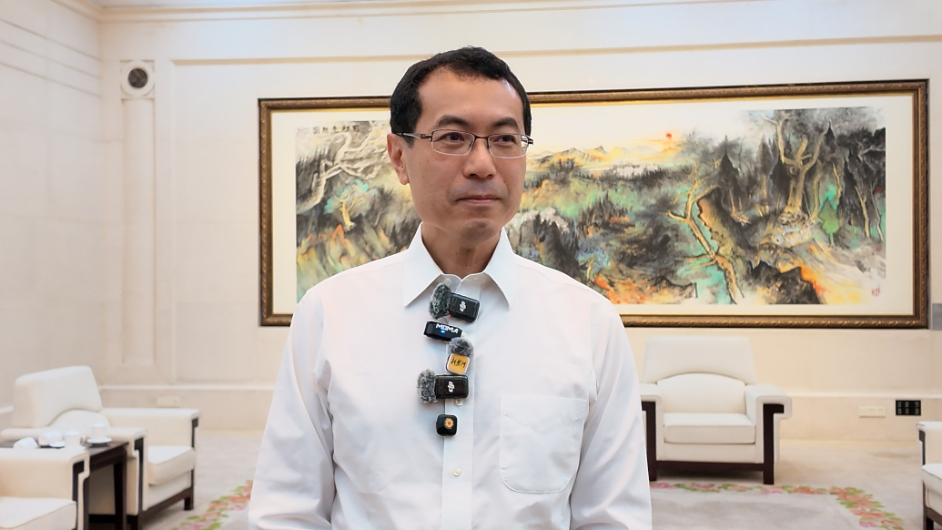 果然视频｜一天装一台风机，山东造风电安装船超硬核！