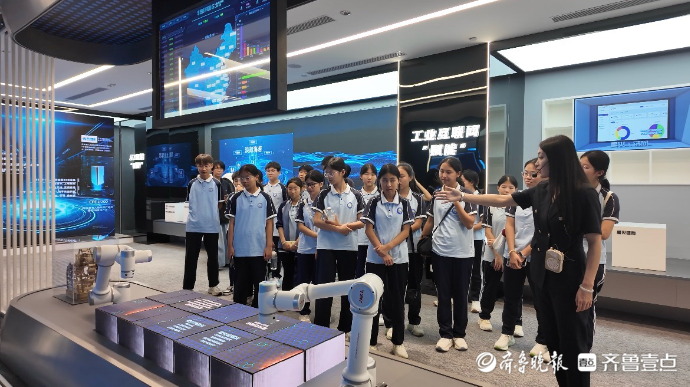 果然视频|壹点公益2026暑期夏令营走进数字济南体验馆