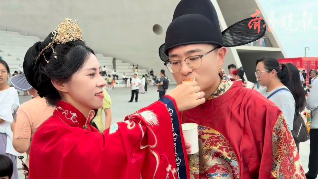 果然视频｜鲁渝集体婚礼邂逅舌尖甜蜜，精致餐食传递山海心意