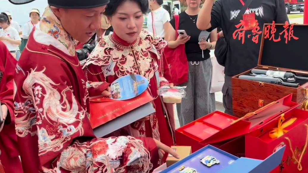 果然视频｜“十全十美”礼单满载祝福，浪漫婚典传递烟台好客温情