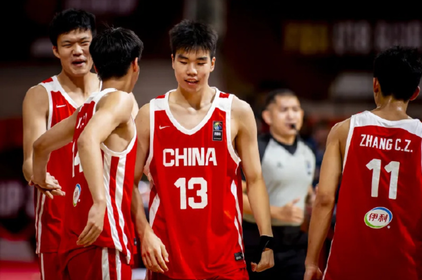 今晚与澳大利亚争冠 中国U18男篮时隔12年再进亚洲杯决赛