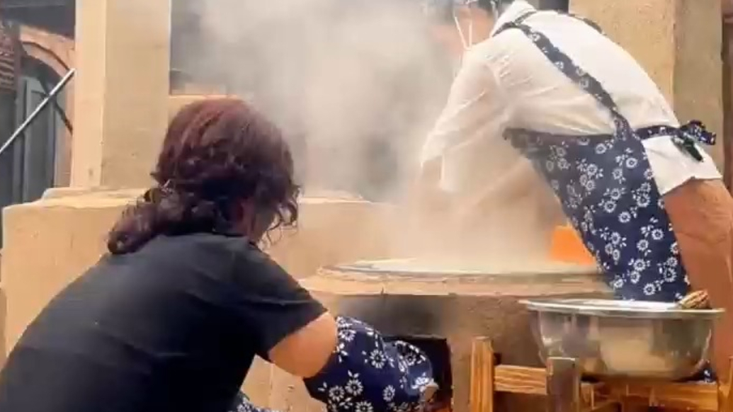 果然视频|阿胶煎饼成“新宠”，老板：上线俩月卖了二十多万包