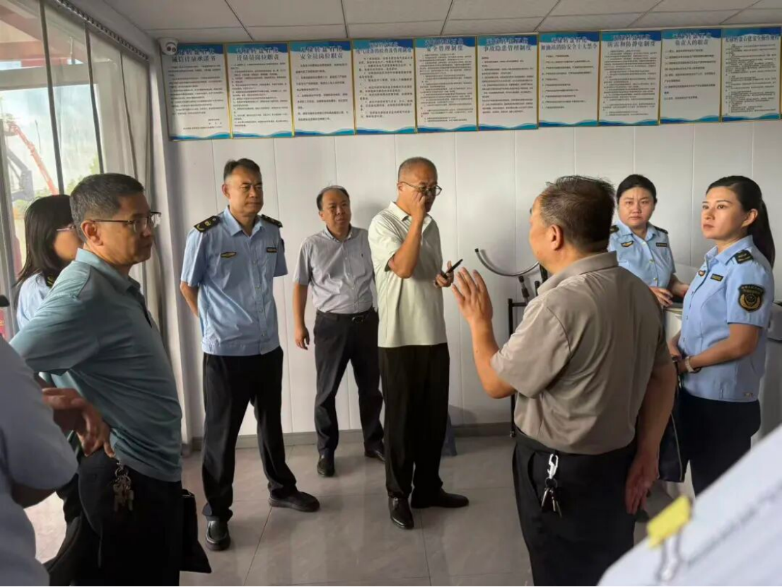 滨州市生态环境局无棣分局开展民营加油站专项联合检查