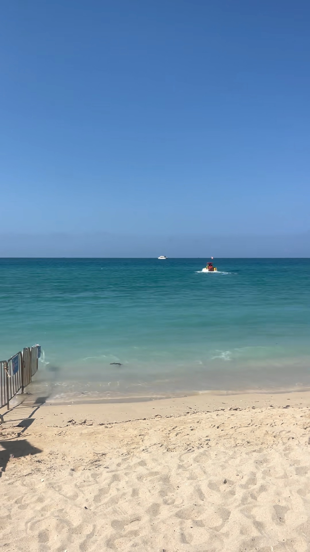  面朝大东海，涛声解千愁