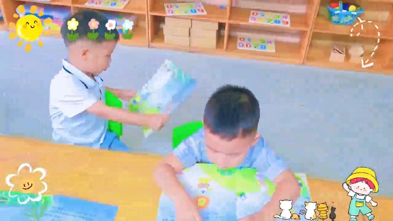 爱看书的宝好可爱