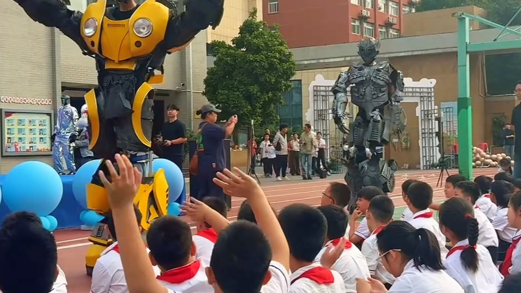 果然视频｜齐聚文东小学！解锁济南历下青少年科技节科创盛宴