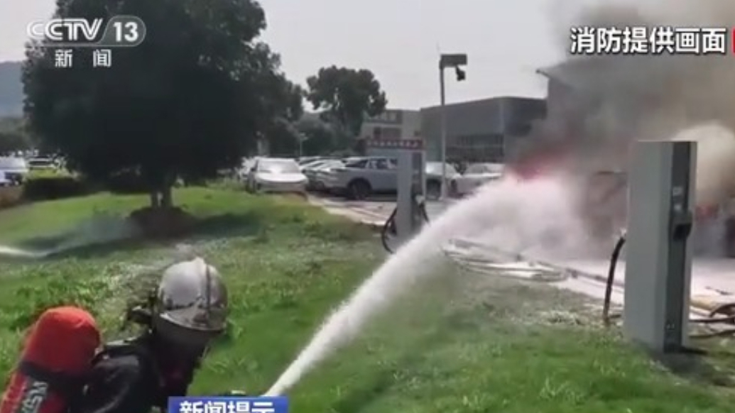  出行前注意检查车辆，谨防自燃事故发生