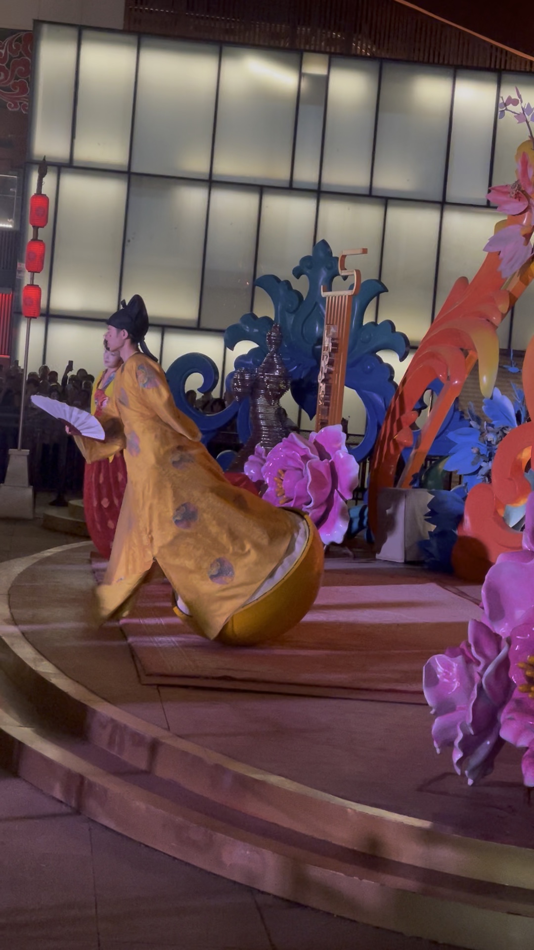 大唐不夜城（不倒翁）