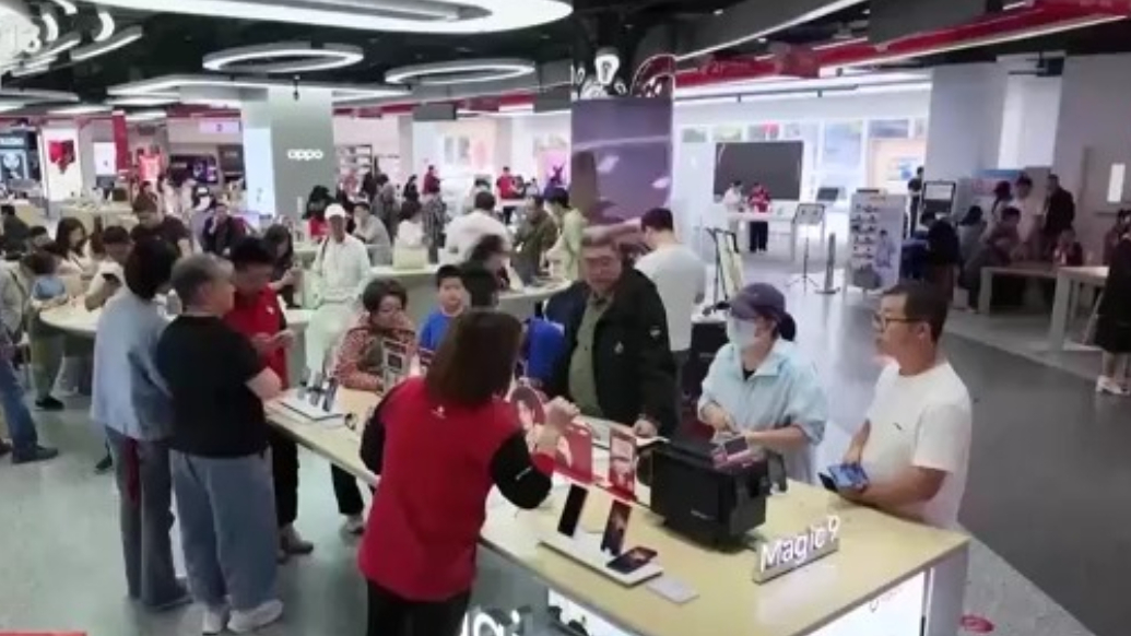 超3亿消费券、2万场活动，“补贴+贴息”激发假日消费活力