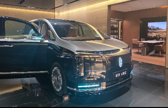 实探济南尊界门店：有顾客进门就问刹车，销售称暂未接到退车要求